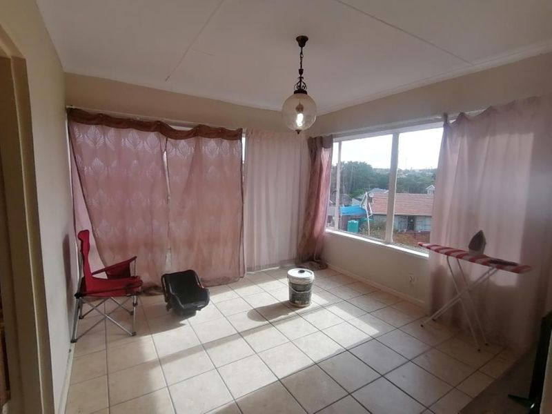 Neat 1 Bedroom Apartment to Rent in Joy-Anne Heights - Photo 4