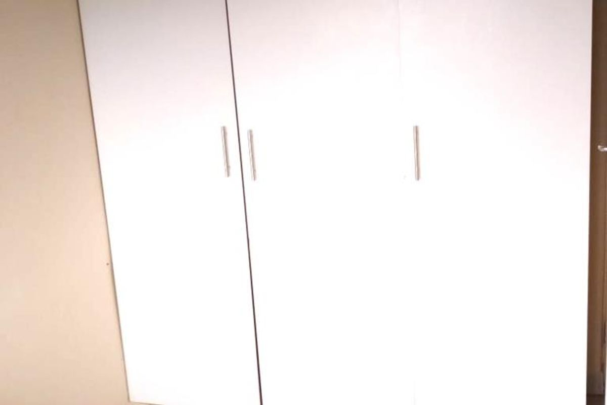 LOVELY 2 BEDROOM FLATS IN CHATSWORTH AT A BLOCK CALLED GLOBE TERRACE  - Photo 2