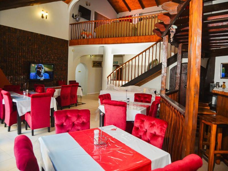 Fully Furnished En-Suite Room to Rent – Mc Jannet Drive - Photo 8