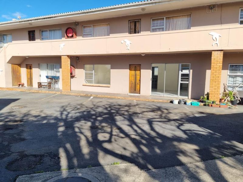 2 Bedroom Flat in La-Chari, Gonubie - Photo 9