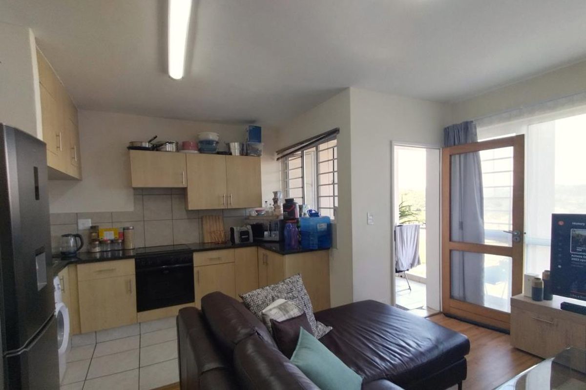 Modern 1-Bedroom Apartment in Triple Point – Comfort & Convenience Combined - Photo 3