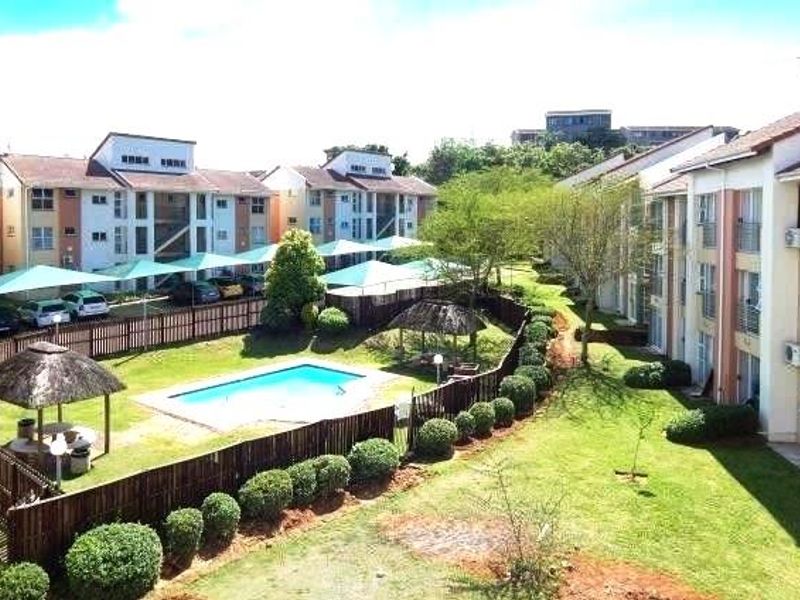 Secure Complex Living.  Communal Braai Area and Swimming Pool - Photo 9