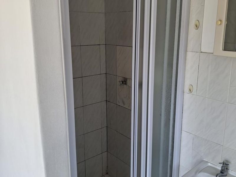 Secure Complex Living.  Communal Braai Area and Swimming Pool - Photo 4