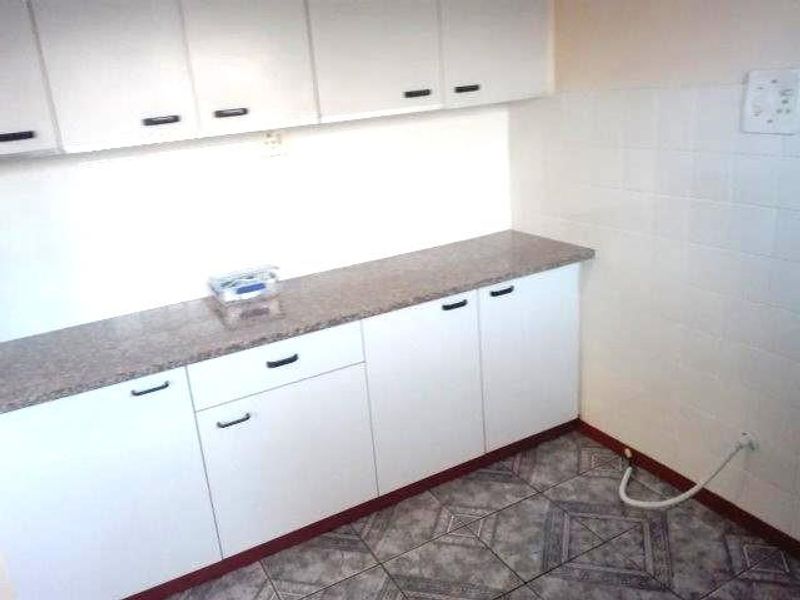 Well-Located Two-Bedroom Apartment on the Bluff - Photo 6