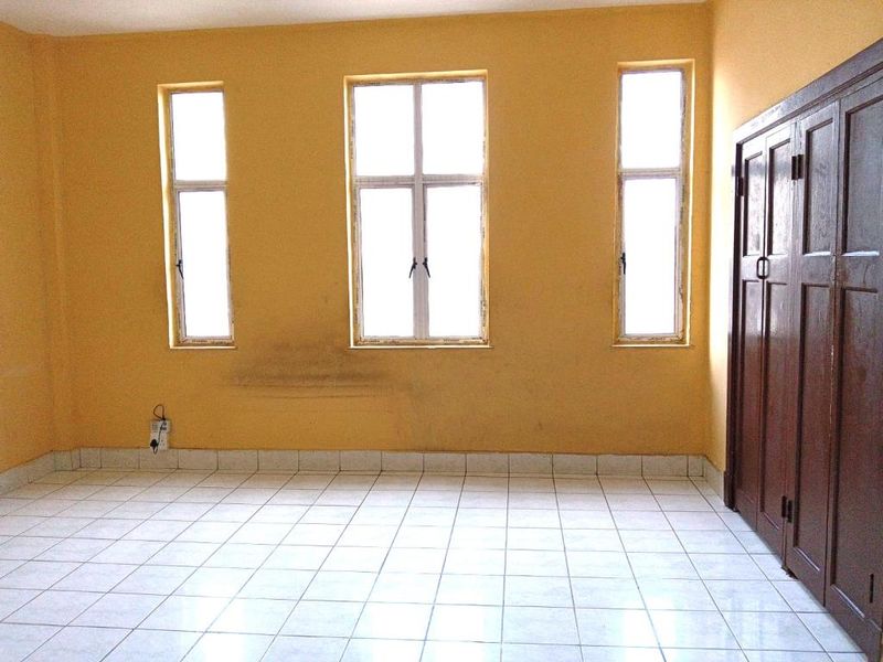 Prime Location in Sought-After Umbilo Area - Photo 3