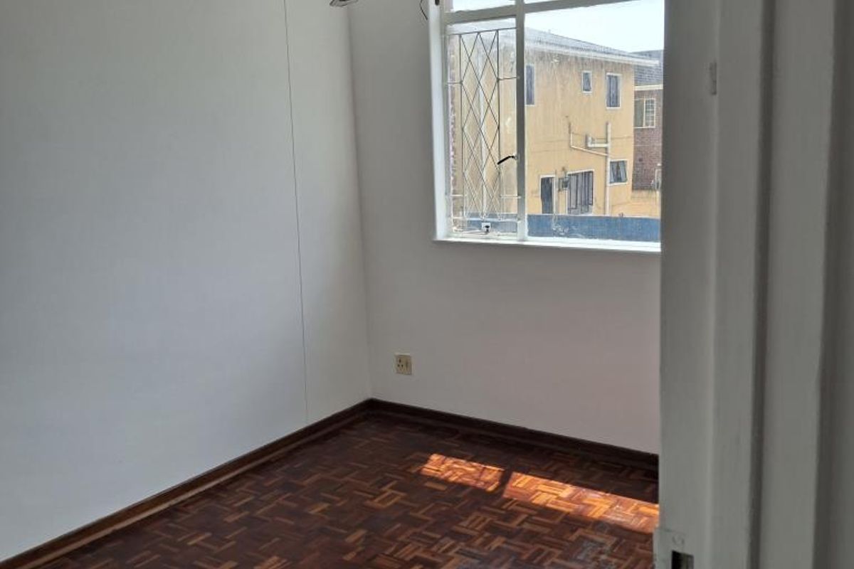 Two bedroom available in Glenwood Durban  with under cover parking - Photo 3