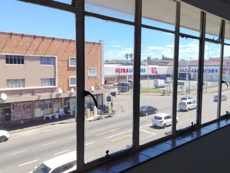 Flat 4, Selwyn Court- Flats  - Photo 5