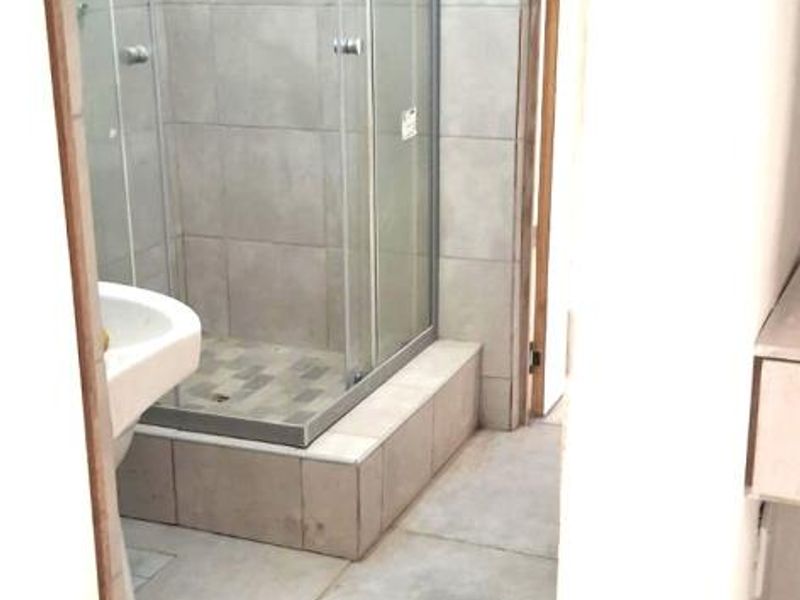 Be the First to Move Into This Newly Renovated Building in Isipingo Beach – Close to All Amenities - Photo 7