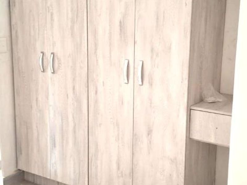 Be the First to Move Into This Newly Renovated Building in Isipingo Beach – Close to All Amenities - Photo 2