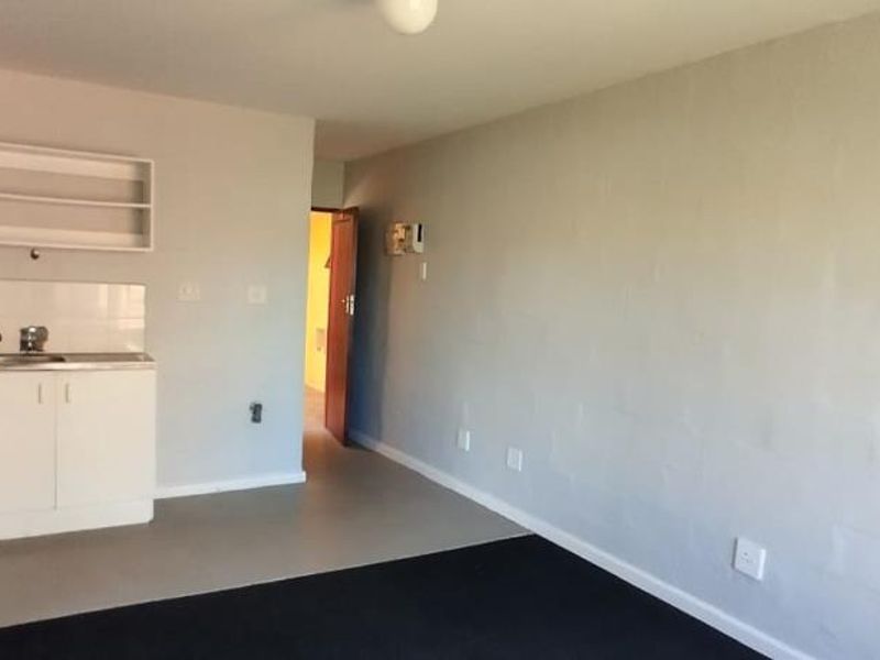 Two Bedroom Flat for Rent in Sohco Village, Amalinda - Photo 3