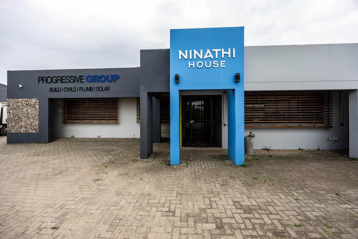 Office Building, Bonza Bay Road 54  - Photo 2