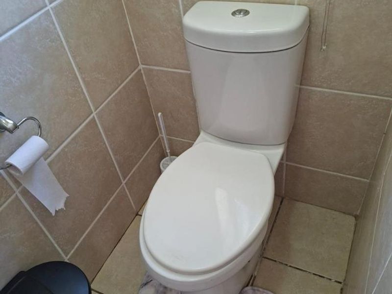 Comfortable Furnished Room Available in Panorama Place, Gonubie - Photo 5