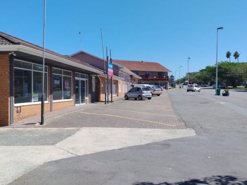 Office 4 , Schwedhelm Centre 35 Main Road - Photo 9