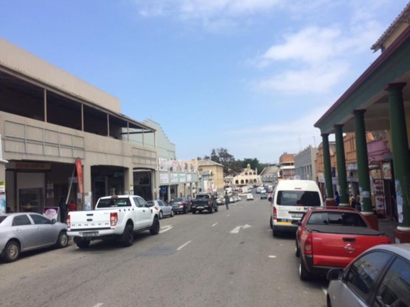 Secure Arcade located shop to Let - Photo 2