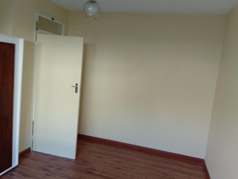 Recently Renovated unit and well secured block in Windermere.  - Photo 10