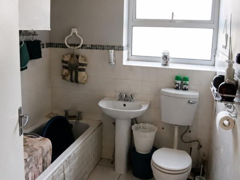 Urban Comfort Meets Convenience in Joycom Court- 2 Bedroom Apartment For Rent - Photo 10