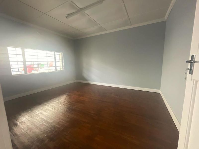 Room For Rent in North Street, East London Central - Photo 4