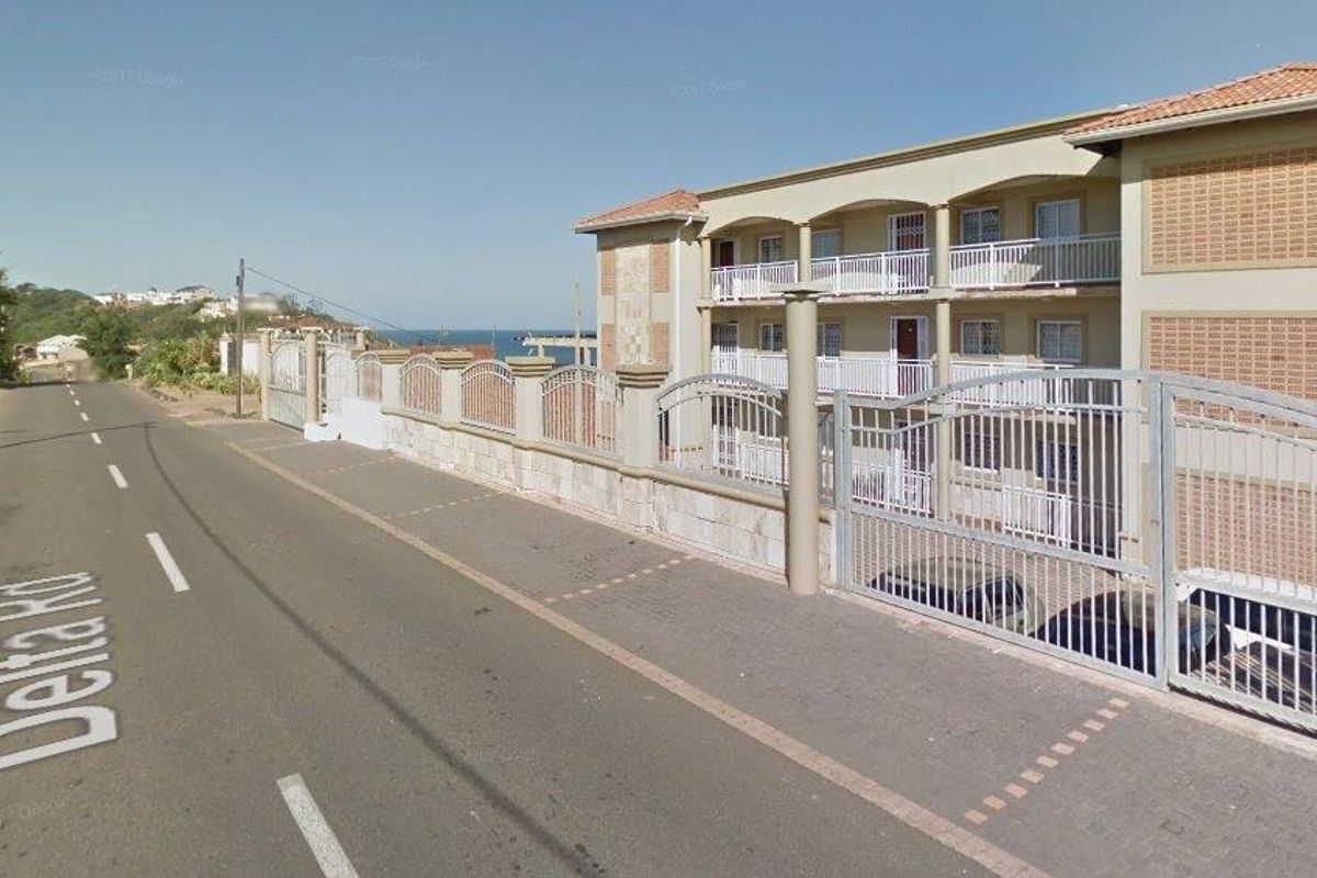 Do you love the ocean, then this one is for you, situated in Isipingo Beach.  - Photo 5