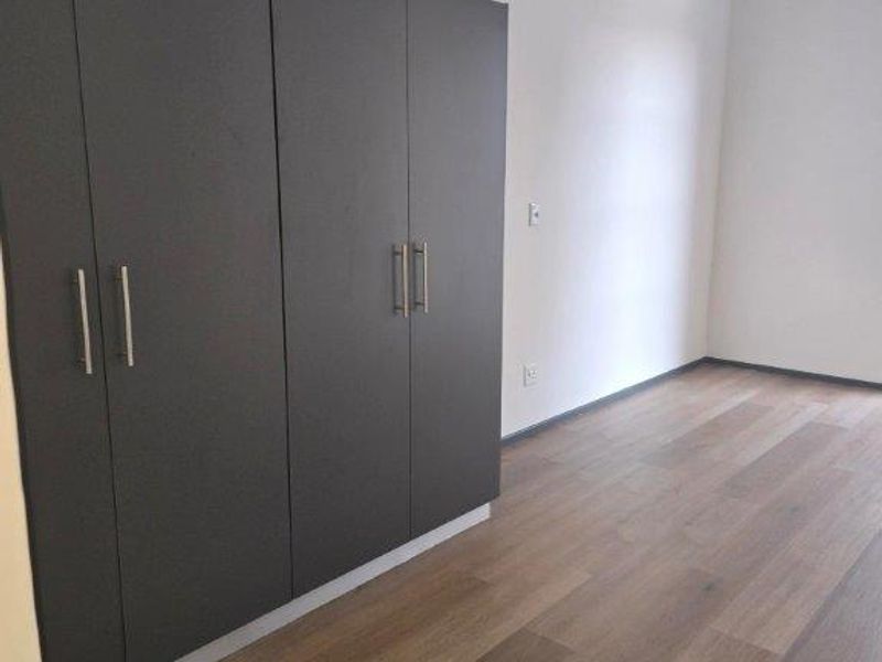 DEVELOPMENT CONSISTING OF SPACIOUS BACHELOR AND ONE BEDROOM UNITS IN PINETOWN  - Photo 9