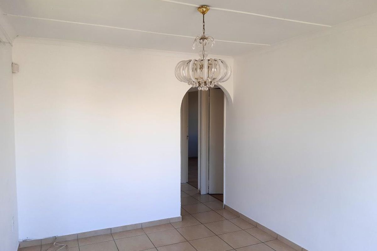 Beautiful 3 Bedroom House For Rent in Haven Hills - Photo 2