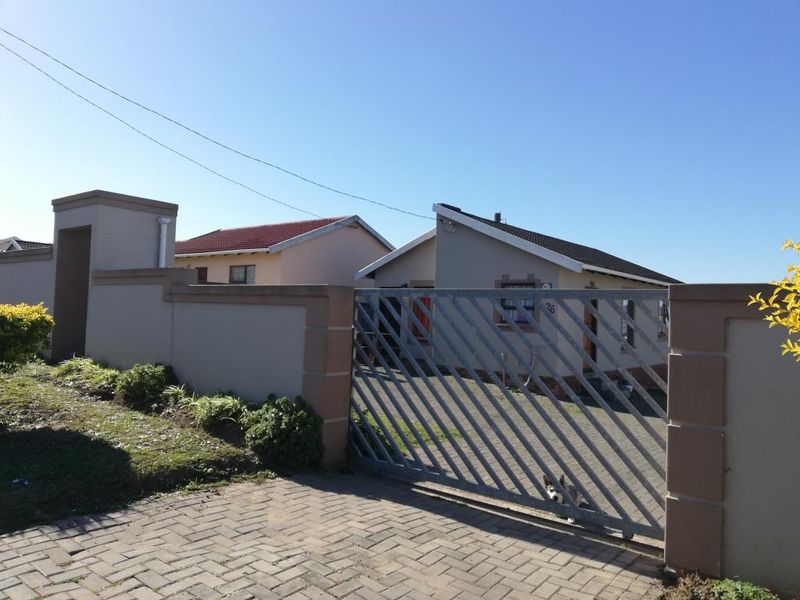 Beautiful 3 Bedroom House For Rent in Haven Hills - Photo 1