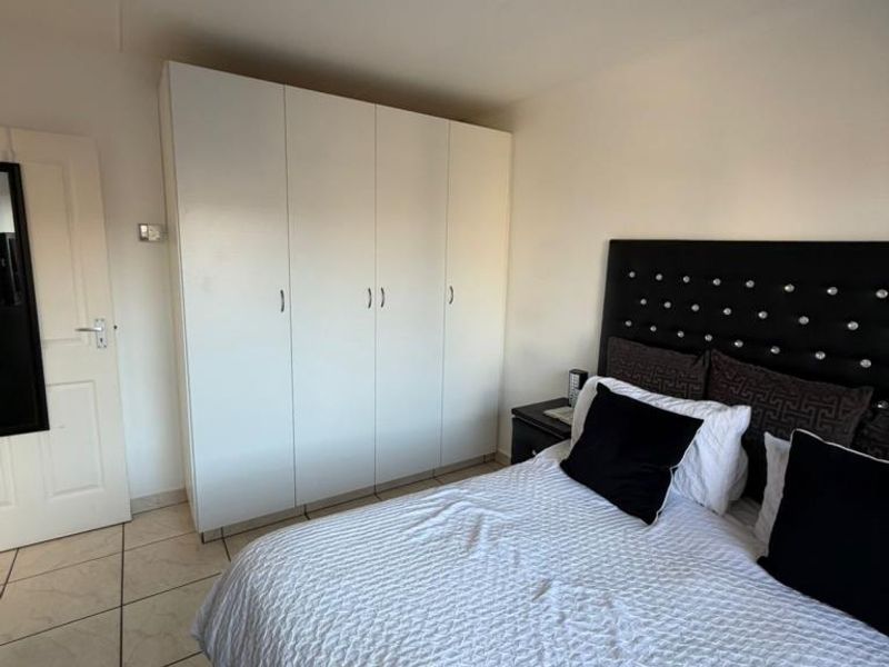 2 Bedroom Townhouse For Rent- Riley Place, Gonubie - Photo 7