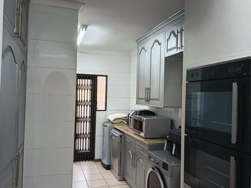3 Bedroom Townhouse, 13 Gleneagles - Photo 7
