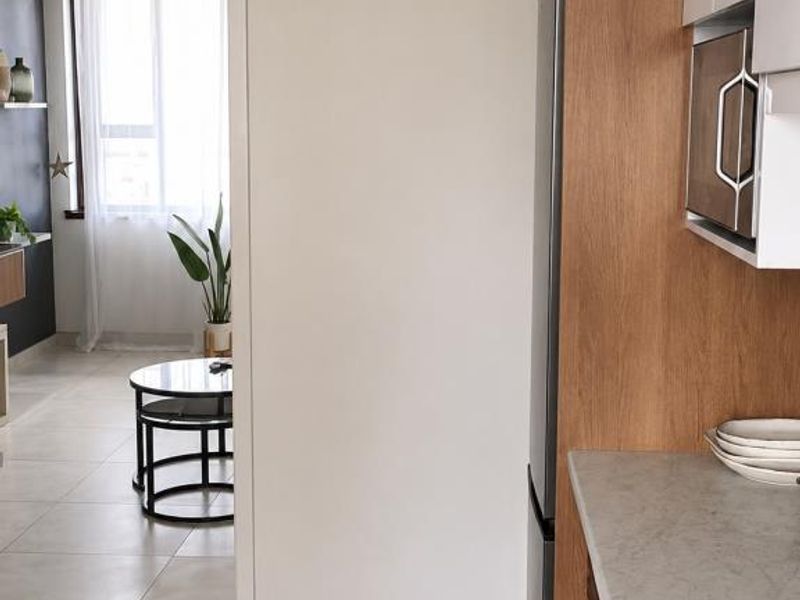 For Rent: 2 Bedroom Flat in Mashona Terrace, Quigney - Photo 5