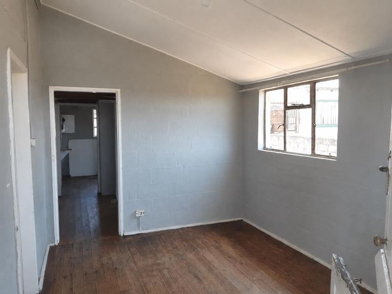 3 Bedroom Home For Rent in Buffalo Flats - Photo 2
