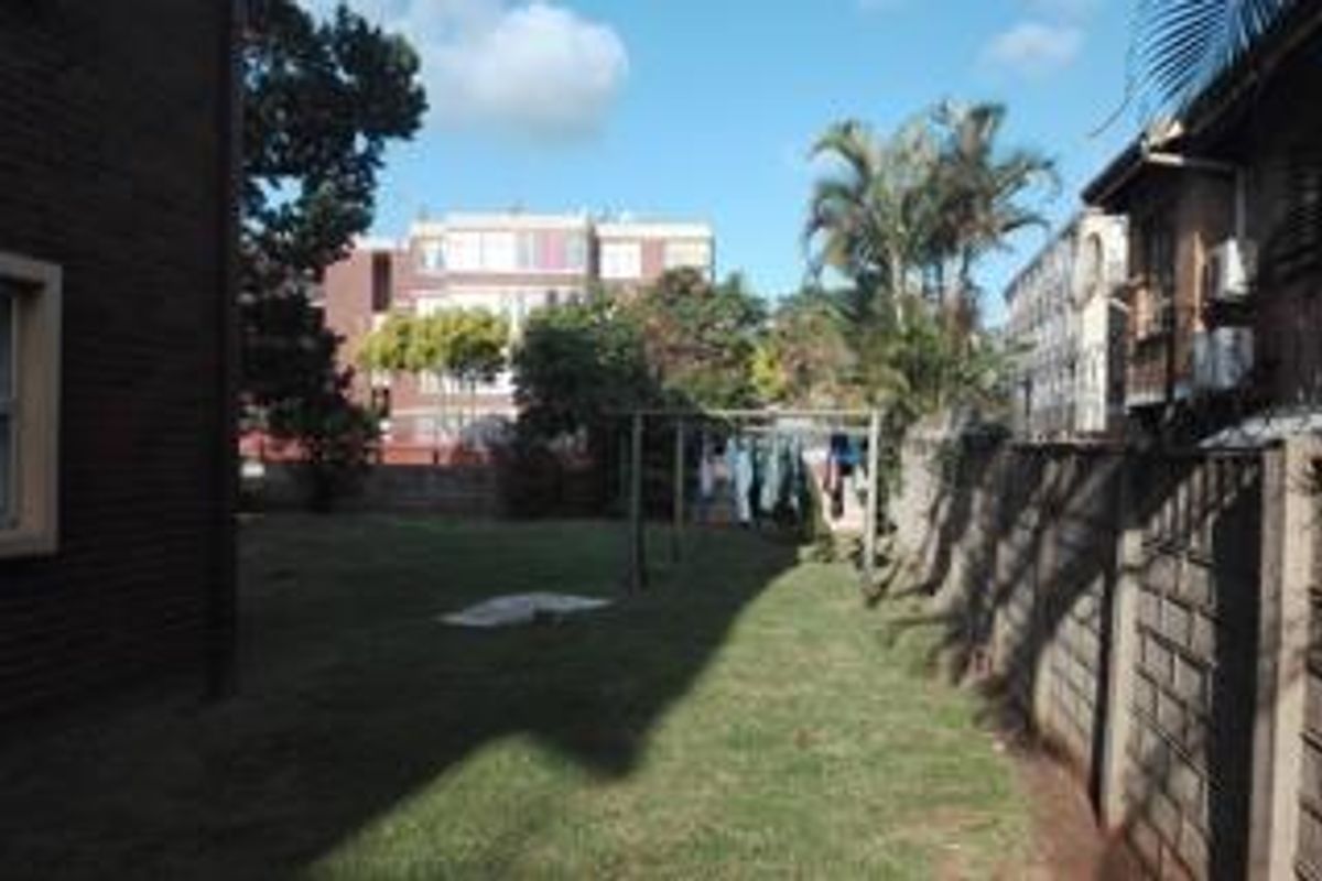 Bachelor Units Available August – Star Beacon, 310 Avondale Road - Photo 5