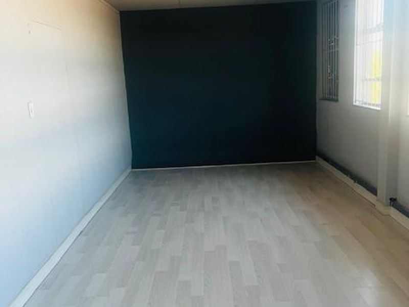 28, Constance Place - Photo 2