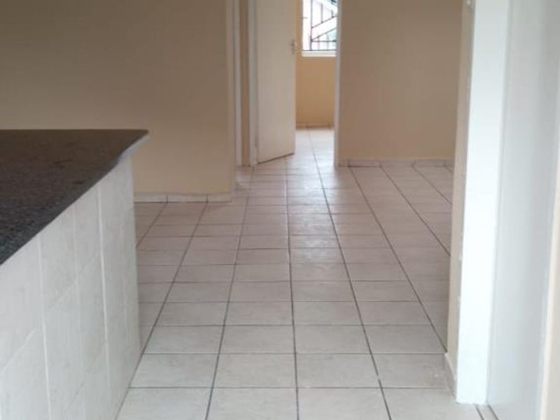2, Jacaranda Place  - Photo 2