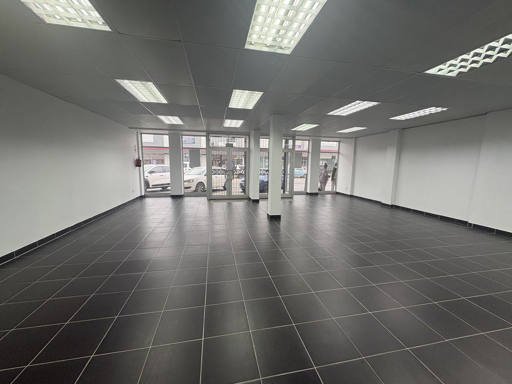 Commercial property to let Port Elizabeth