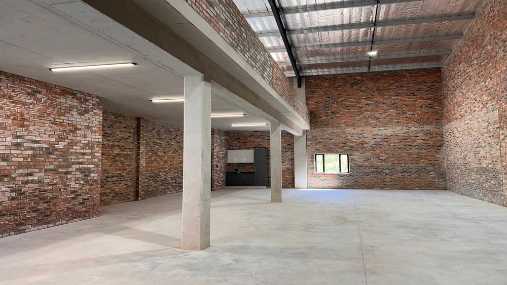 295m� warehouse to rent Fairview, industrial property to rent Gqeberha, Blackwood Business Park, warehouse with mezzanine Gqeberha, industrial unit Fairview, warehouse Port Elizabeth, mini factory Fairview, 3 phase industrial property, warehouse with roller shutter Gqeberha, industrial space Port Elizabeth, warehouse to let Fairview, light manufacturing premises Gqeberha, storage warehouse Fairview, business park Gqeberha.