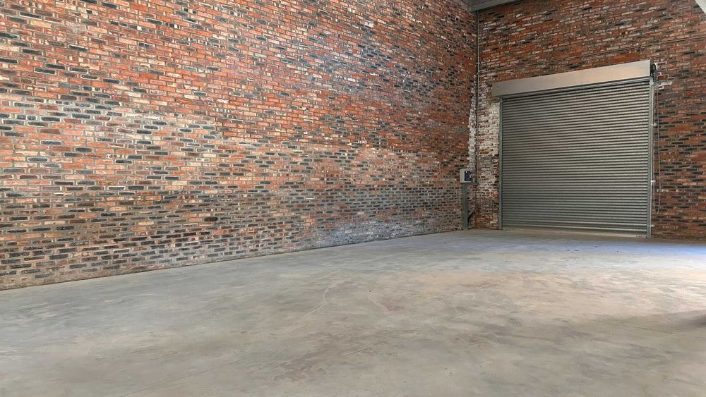 295m� warehouse to rent Fairview, industrial property to rent Gqeberha, Blackwood Business Park, warehouse with mezzanine Gqeberha, industrial unit Fairview, warehouse Port Elizabeth, mini factory Fairview, 3 phase industrial property, warehouse with roller shutter Gqeberha, industrial space Port Elizabeth, warehouse to let Fairview, light manufacturing premises Gqeberha, storage warehouse Fairview, business park Gqeberha.