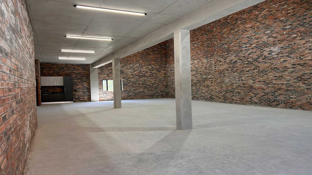 295m² industrial unit to rent Fairview, industrial property to rent Fairview, warehouse to rent Fairview Gqeberha, warehouse to let Gqeberha, industrial property Gqeberha, industrial space to rent Gqeberha, warehouse to rent Port Elizabeth, industrial property Port Elizabeth, Blackwood Business Park, Blackwood Business Park Fairview, industrial unit with mezzanine Gqeberha, warehouse with mezzanine Port Elizabeth, mini factory to rent Gqeberha, mini factory Fairview, warehouse with roller shutter door, 3 phase industrial property Gqeberha, industrial warehouse Fairview, commercial warehouse to rent Gqeberha, storage warehouse Gqeberha, distribution warehouse Gqeberha, light manufacturing premises Gqeberha, workshop to rent Fairview, industrial premises near N2 Gqeberha, warehouse near William Moffett Expressway, secure industrial park Gqeberha, industrial property western areas Gqeberha.