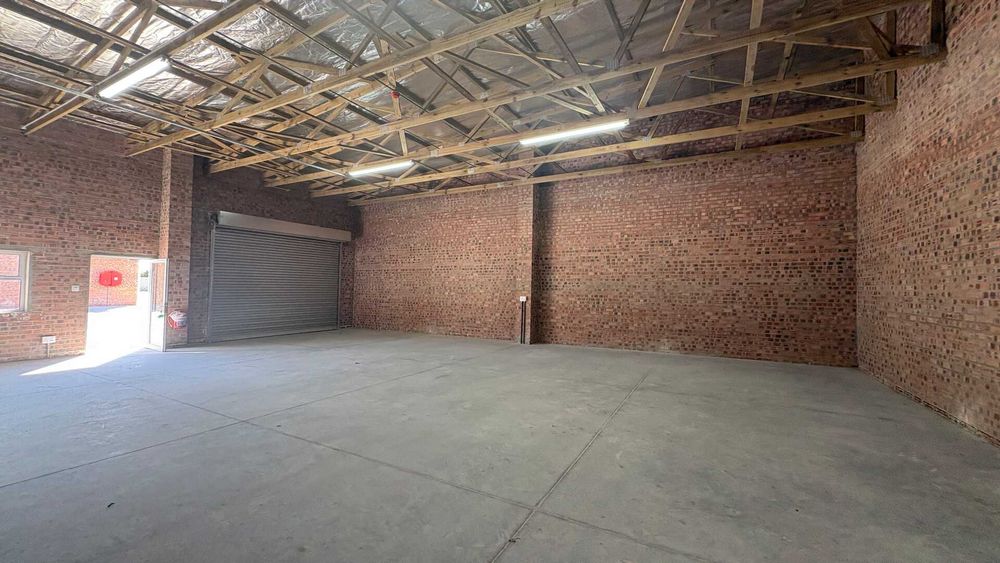 Industrial space to rent Lorraine