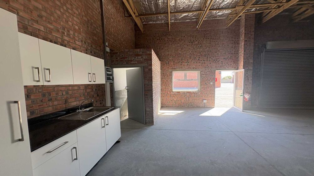 industrial unit to let Lorraine