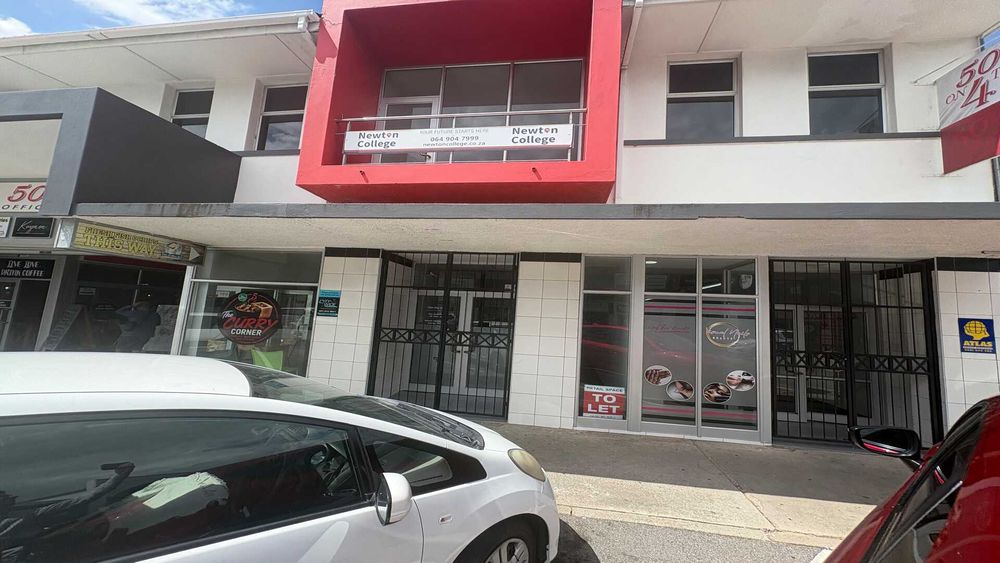 Shop to rent Newton Park