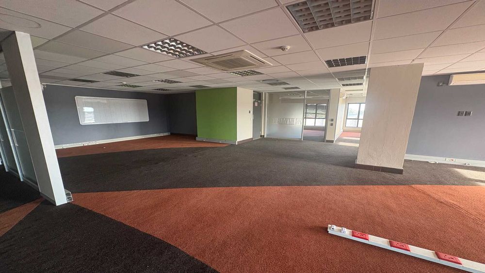 680 square metre office to rent