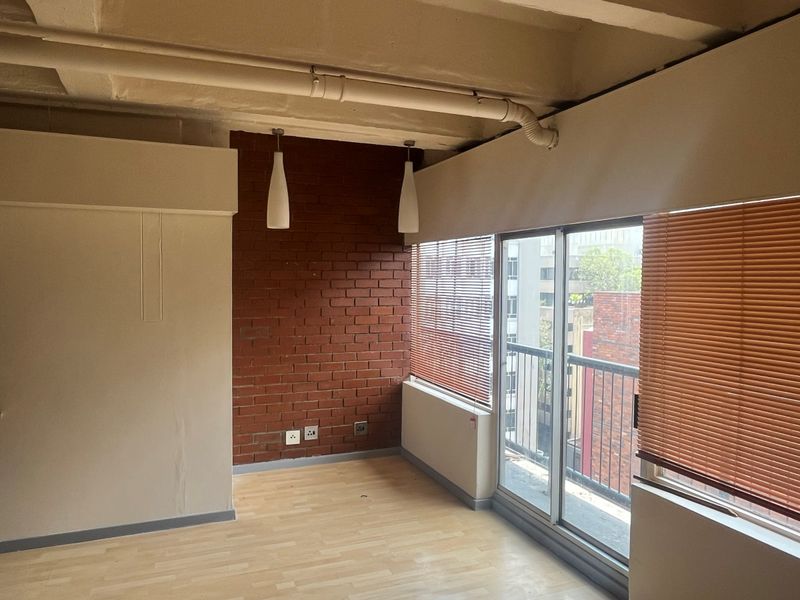 First Month Free! Stylish Units in Braamfontein?s The Liberty - Photo 1