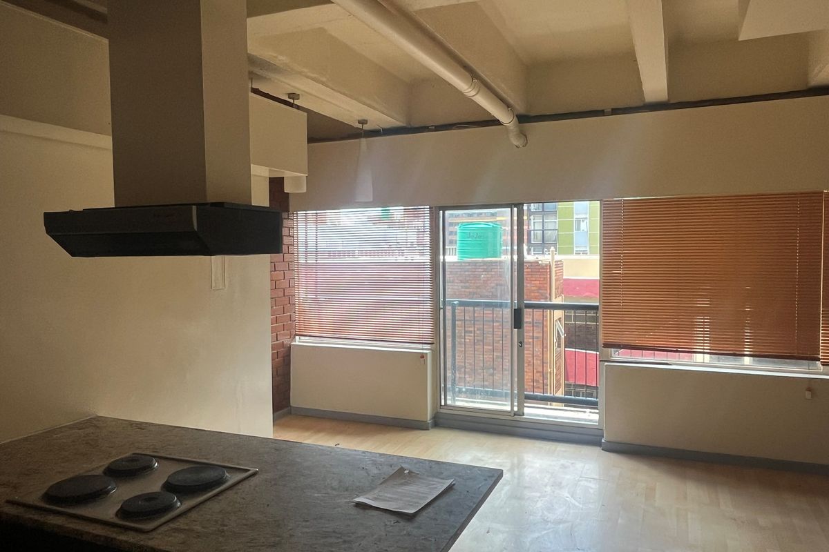 First Month Free! Stylish Units in Braamfontein?s The Liberty - Photo 3