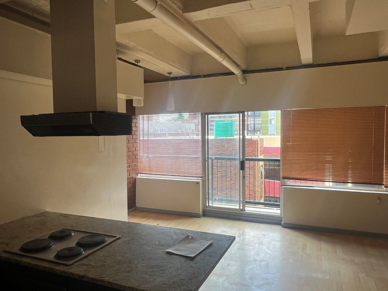 First Month Free! Stylish Units in Braamfontein?s The Liberty - Photo 3