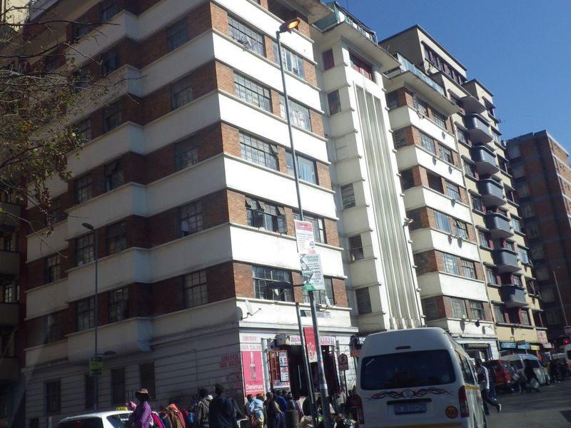 Commercial To Rent in Joubert Park - Photo 7