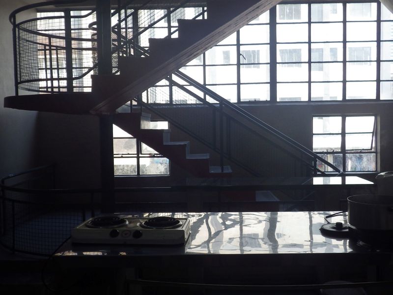 Spacious room in Steel & Barnett Building! - Photo 8