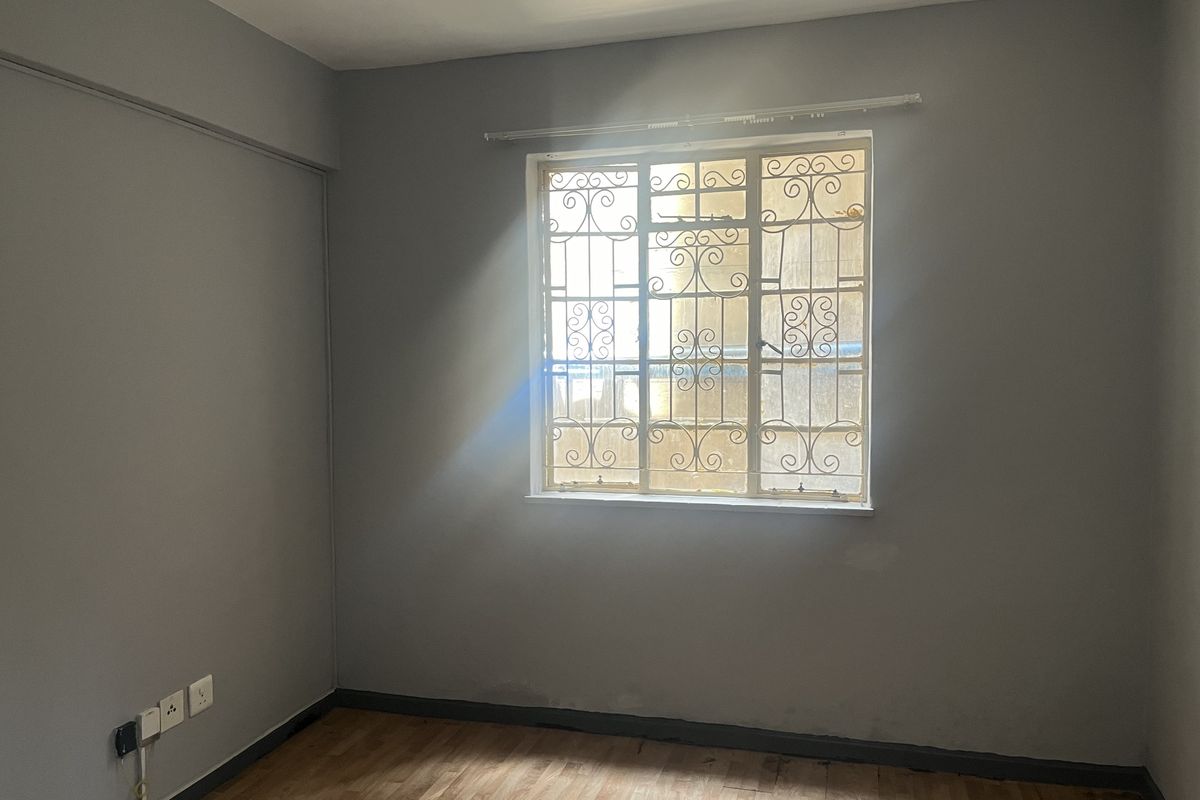  in TOWER HOUSE - Photo 3