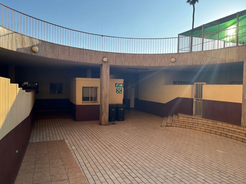 Move in and live in this brand new start home - Photo 2