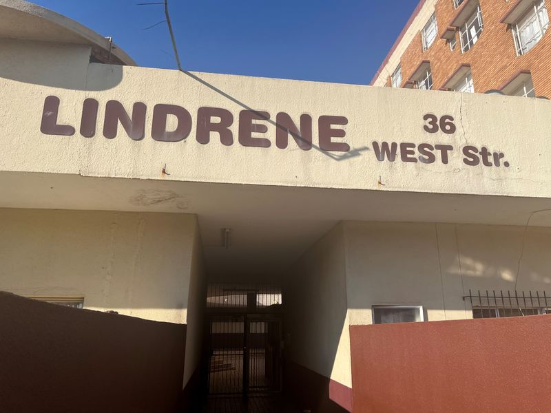 Move in and live in this brand new start home - Photo 10