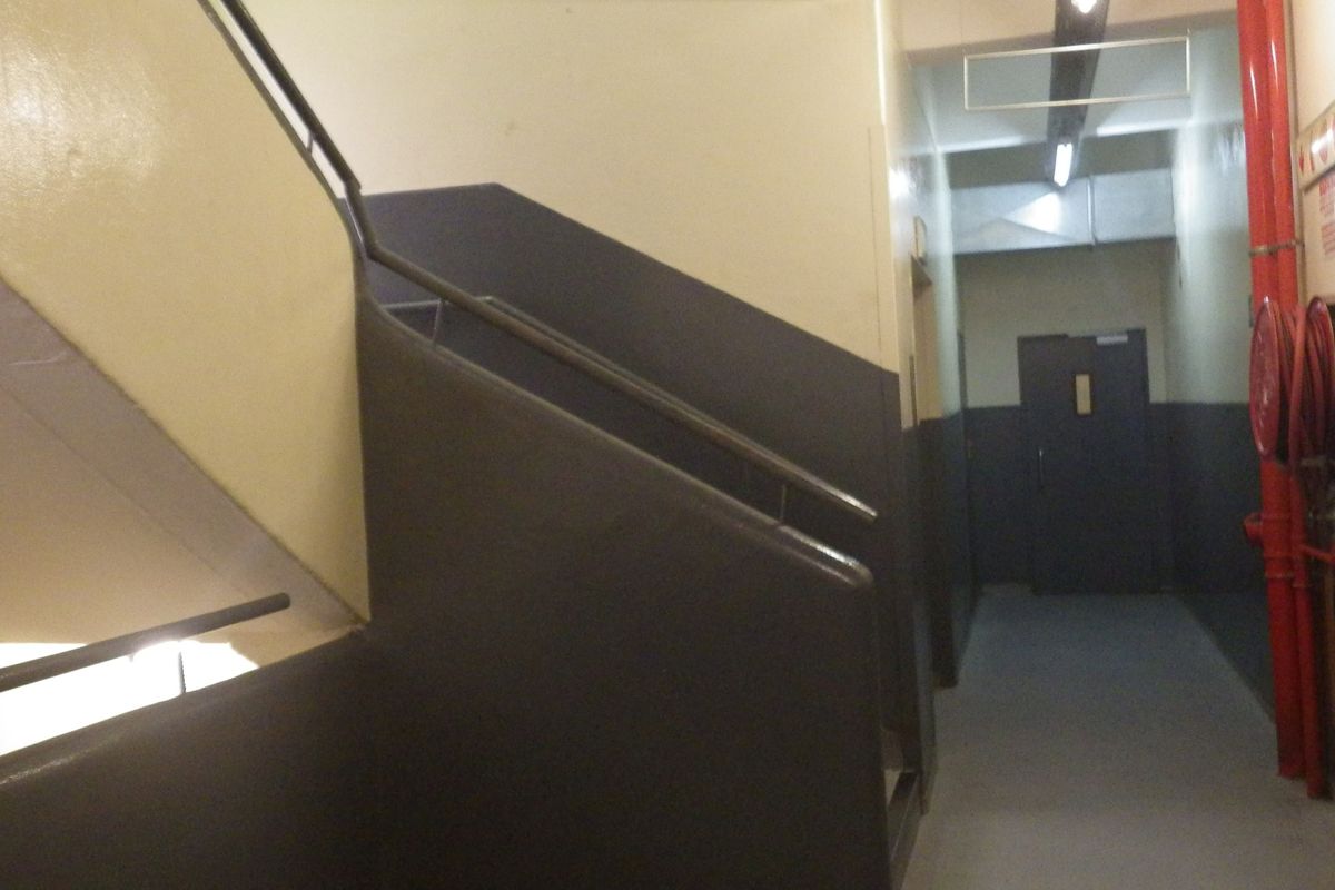 Bachelor Flat in Rochester House - Photo 5