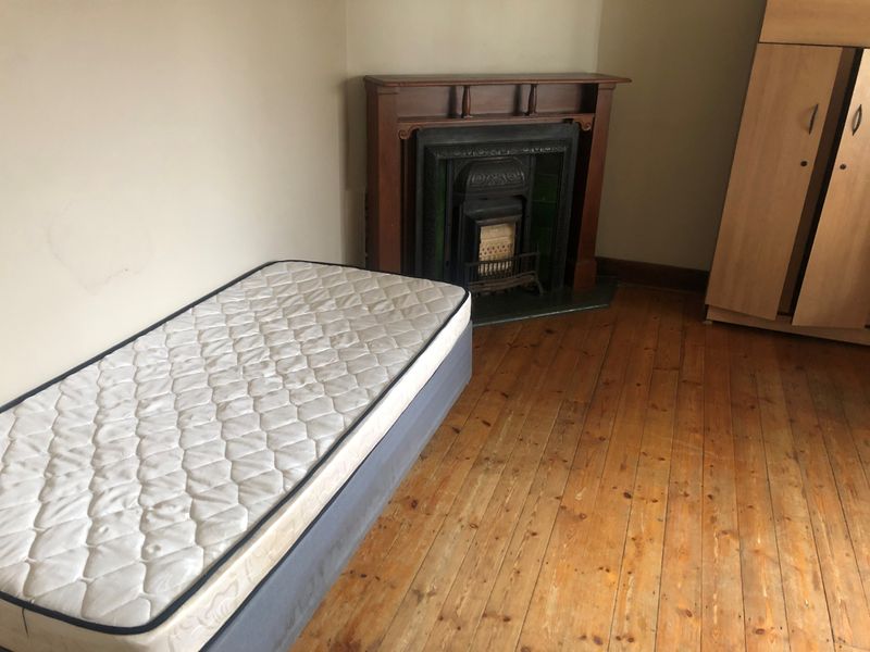 A Neat Room is available at at House NO 4 First Avenue - Photo 4